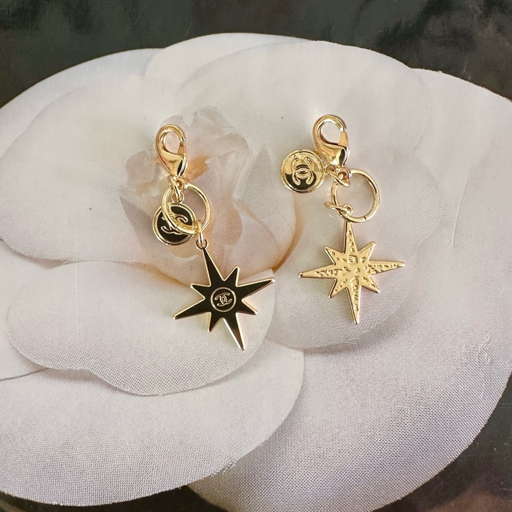🌟Chanel 2022 Holiday star charms🌟